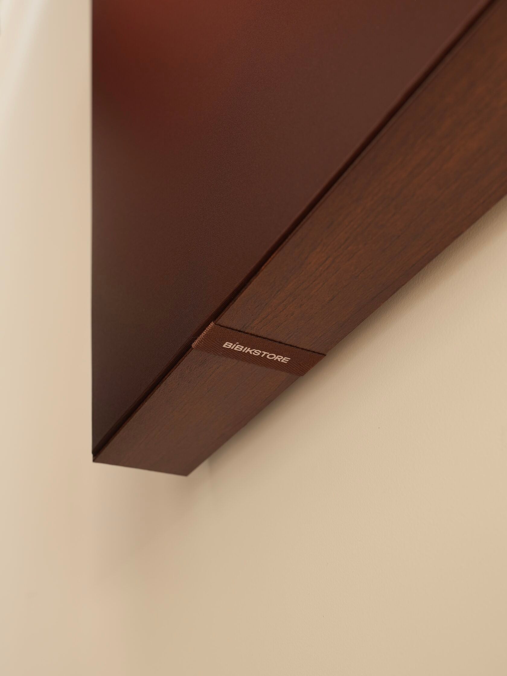 Golden hour atmosphere — at the touch of a button.